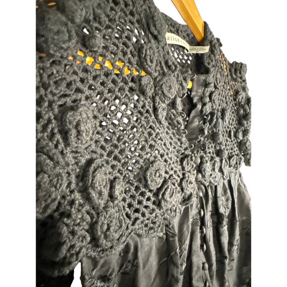 Alice + Olivia Ilaria Crochet Yoke‎ Blouse Black Size Small - Picture 9 of 11